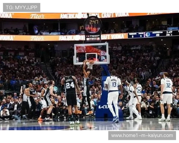 马刺双状元对决独行侠 卡斯尔40分三双抢走文班风头 马刺双状元对决独行侠 卡斯尔40分三双抢走文班风头